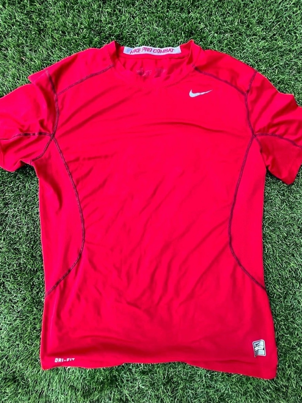 Nike Pro Combat Fitted Dri-FIT T-Shirt